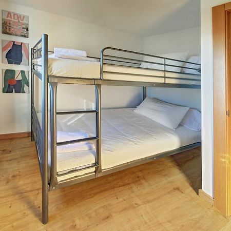 Apartament Pau Casals, 2 Min Walk From The Sea & Sea View Lloret de Mar Exterior foto